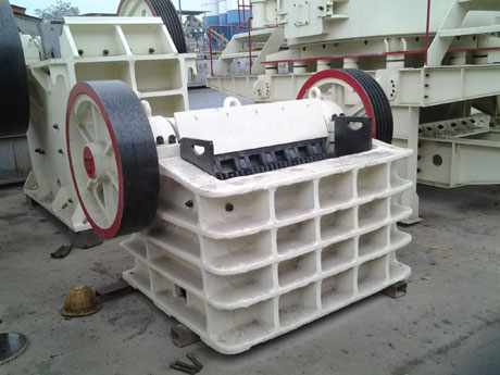 青石碎（suì）石（shí）機