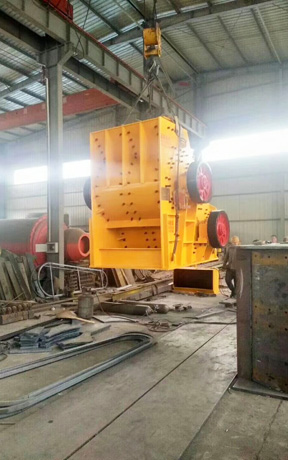 煤矸石（shí）粉碎機