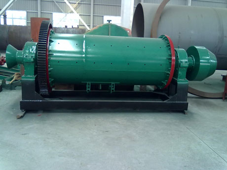 剛（gāng）玉球磨機